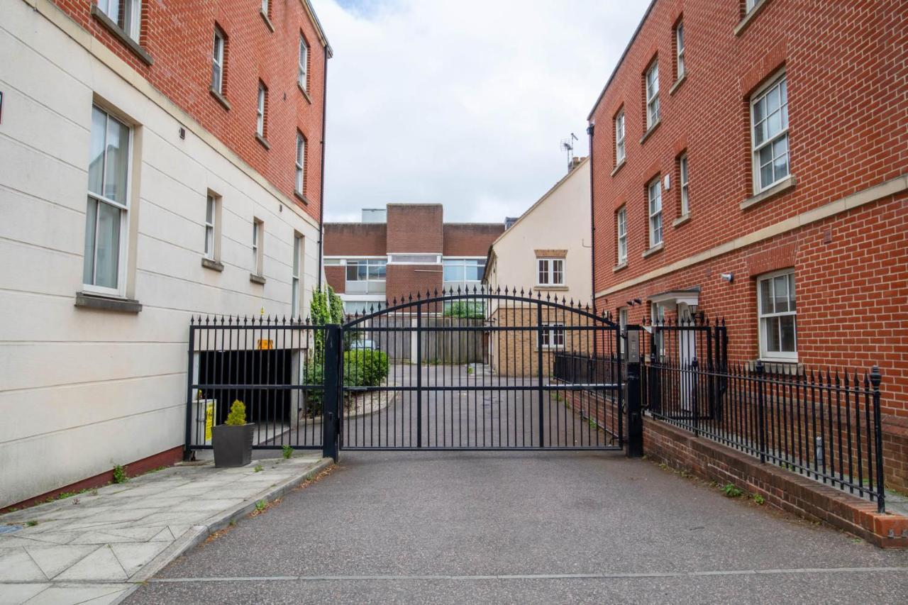 The Chaucer - Modern 3 Bed Home With Parking Close To City Centre Canterbury Bagian luar foto